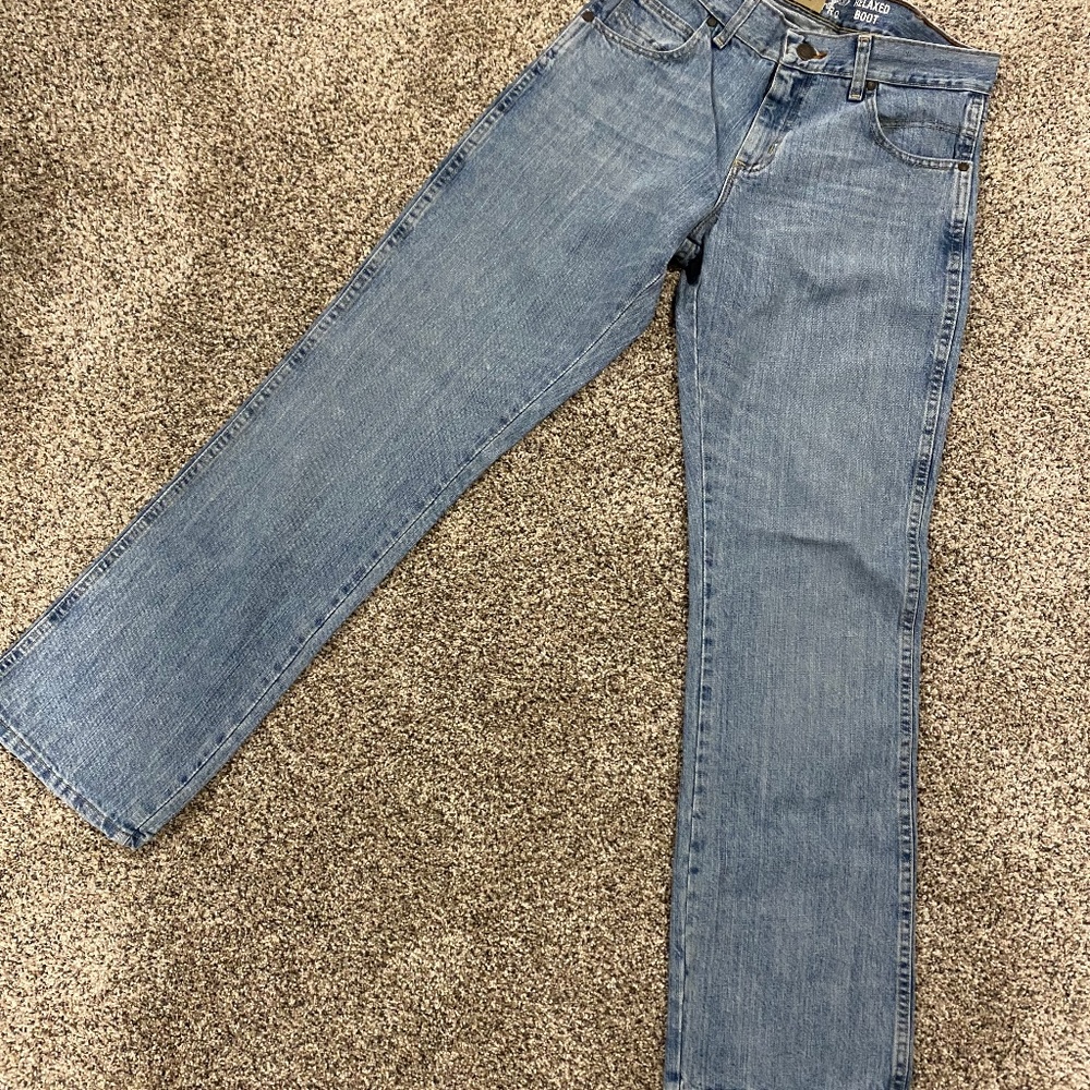 Men’s Wrangler Jeans New w Tags  32 x 34